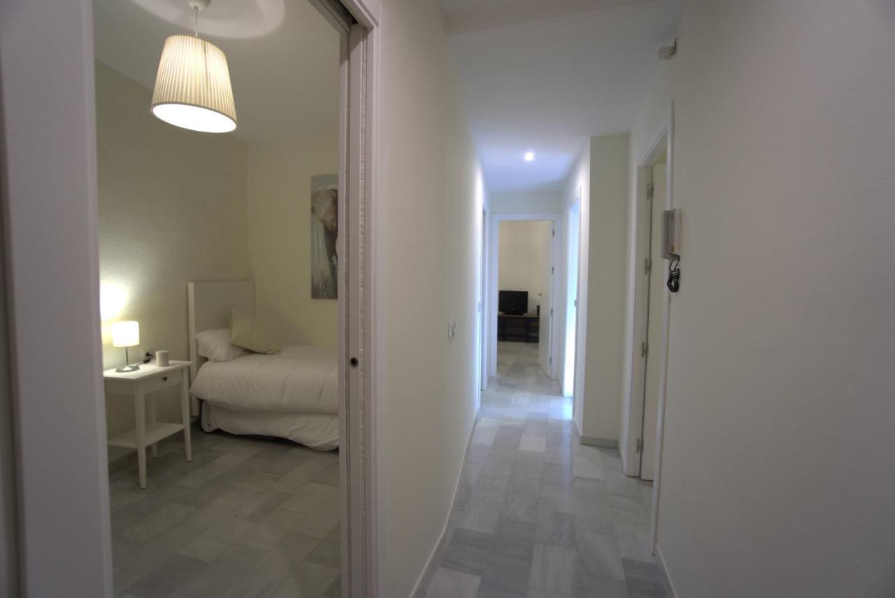 Rentalsevilla Descubriendo Las Iglesias מראה חיצוני תמונה