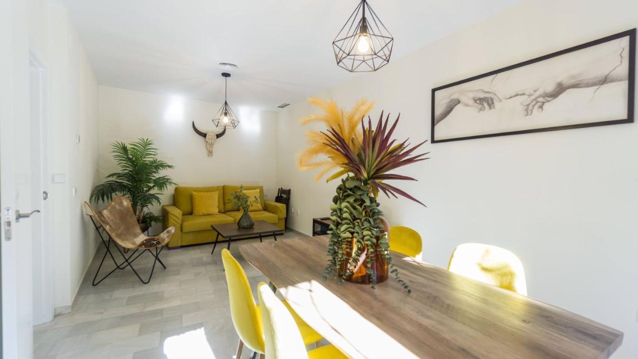 Rentalsevilla Descubriendo Las Iglesias מראה חיצוני תמונה